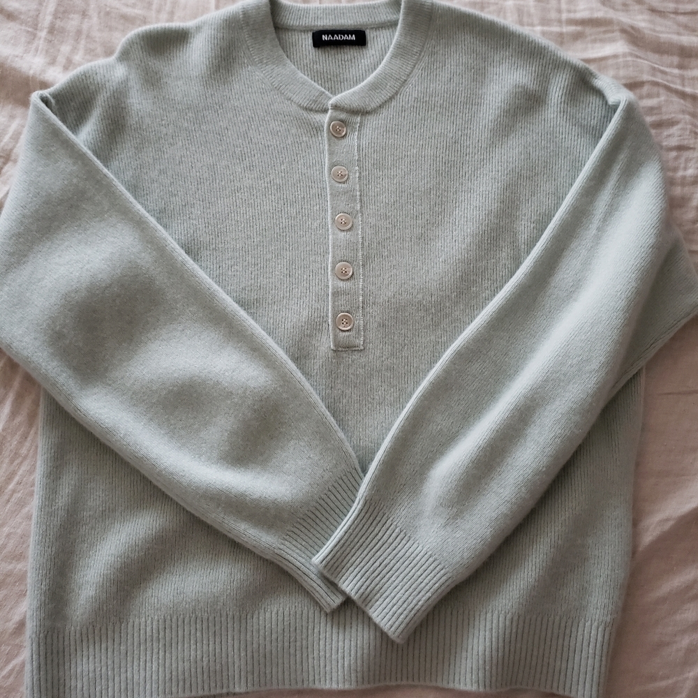 NAADAM sea foam green 100% cashmere sweater-M